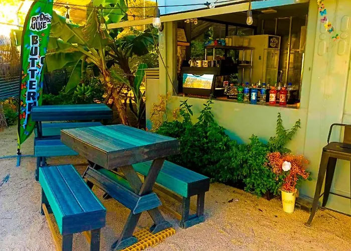 Pupa House Hotel 2*